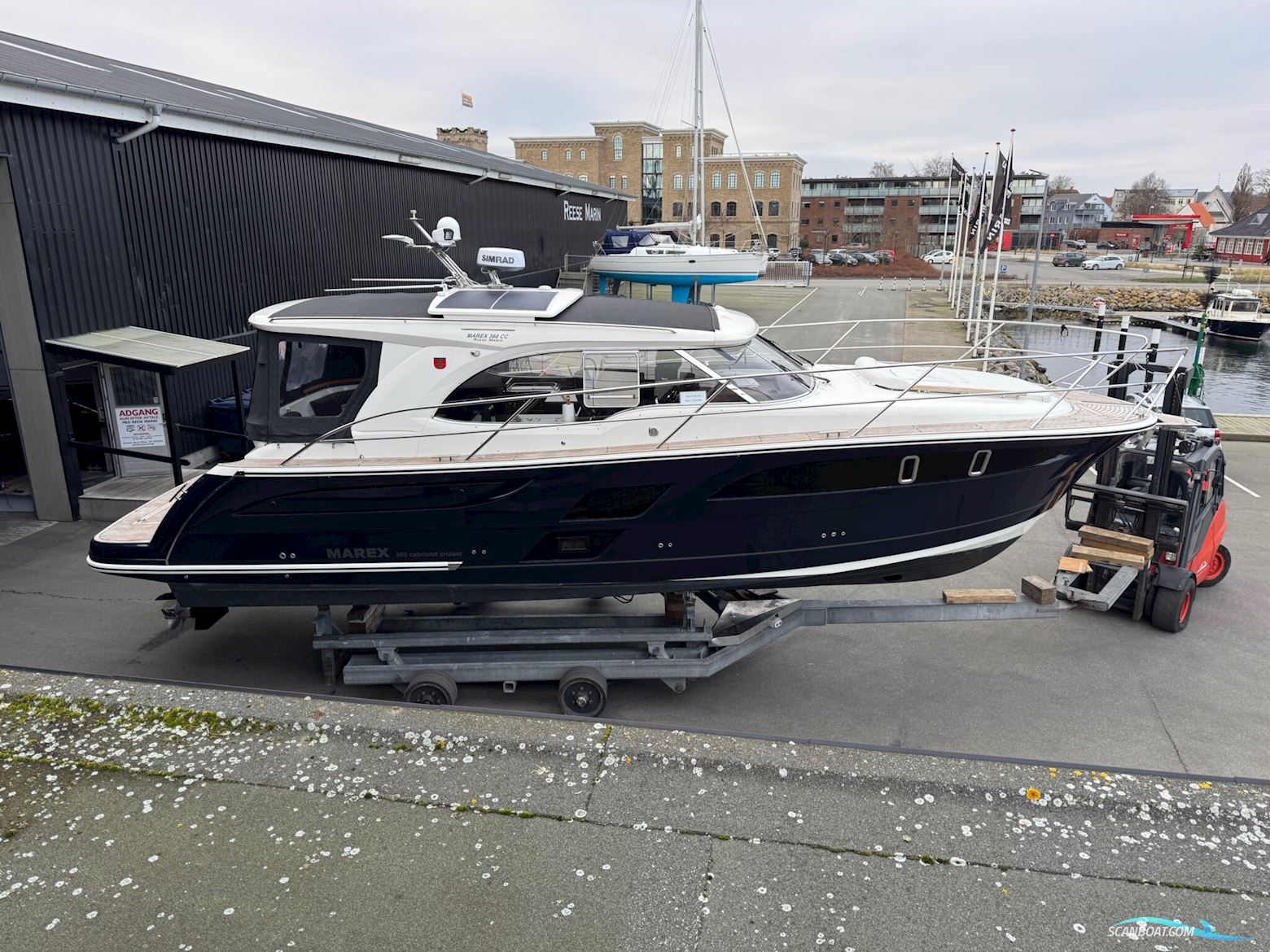 Marex 360 Cabriolet Cruiser 2023