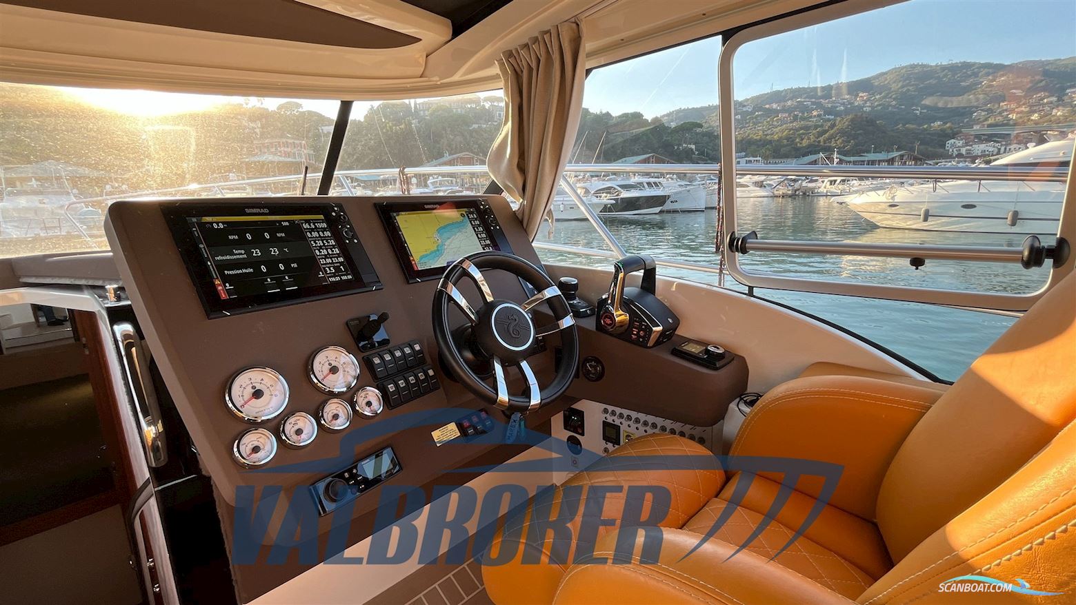 Marex 360 Cabriolet Cruiser