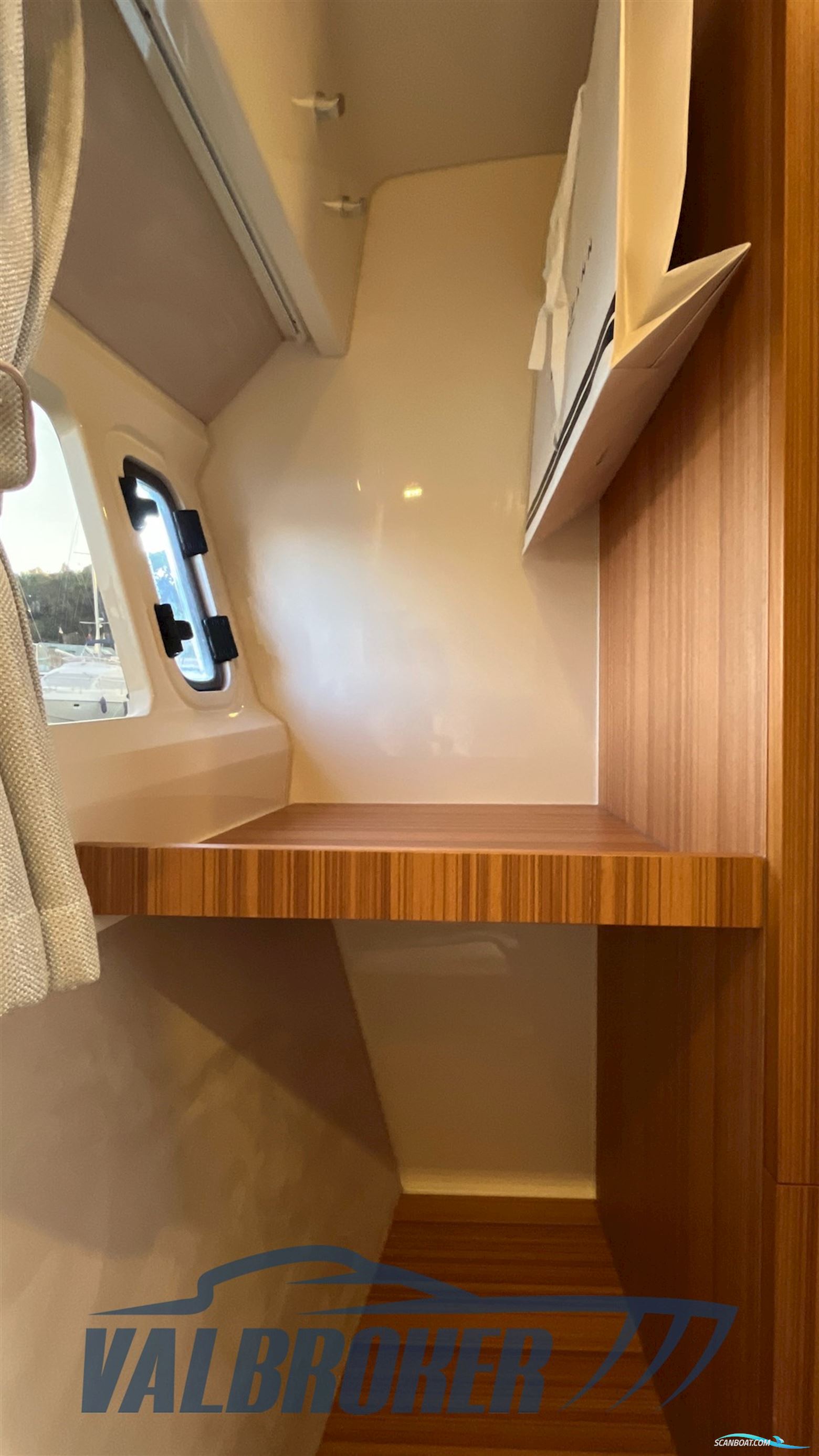 Marex 360 Cabriolet Cruiser