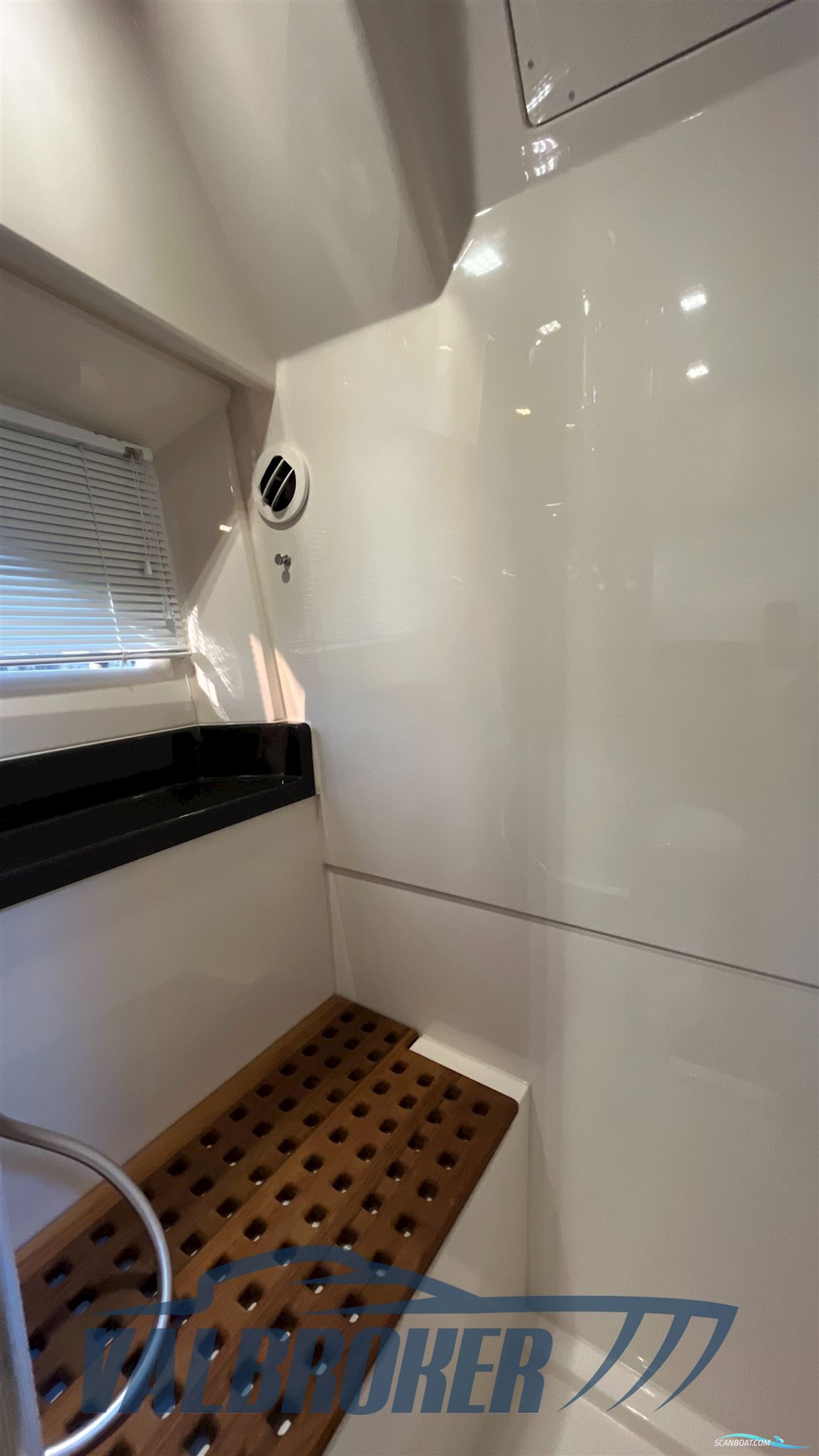 Marex 360 Cabriolet Cruiser