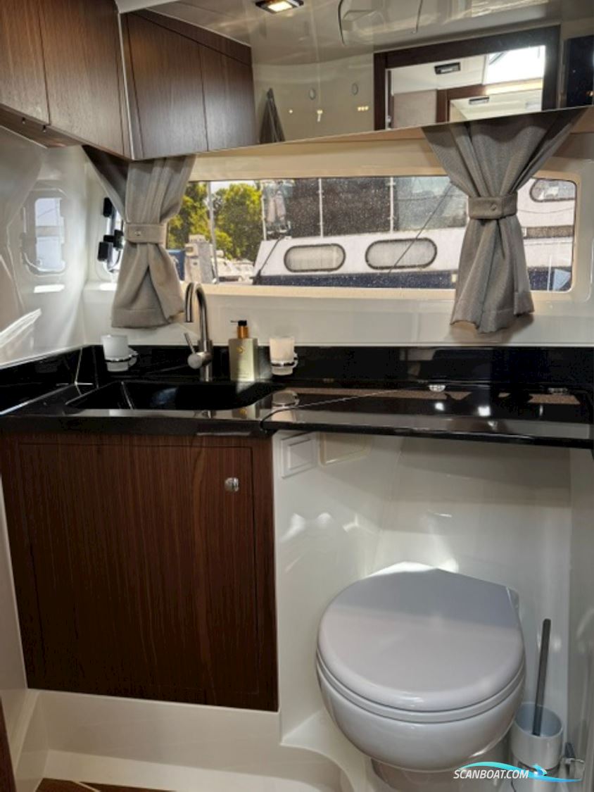 Marex 360 Cabriolet Cruiser
