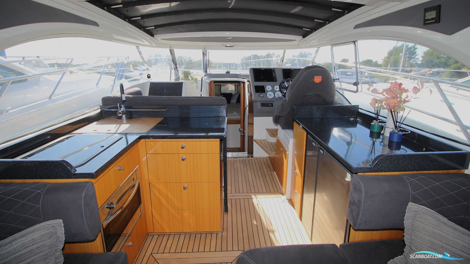 Marex 360 Cabriolet Cruiser