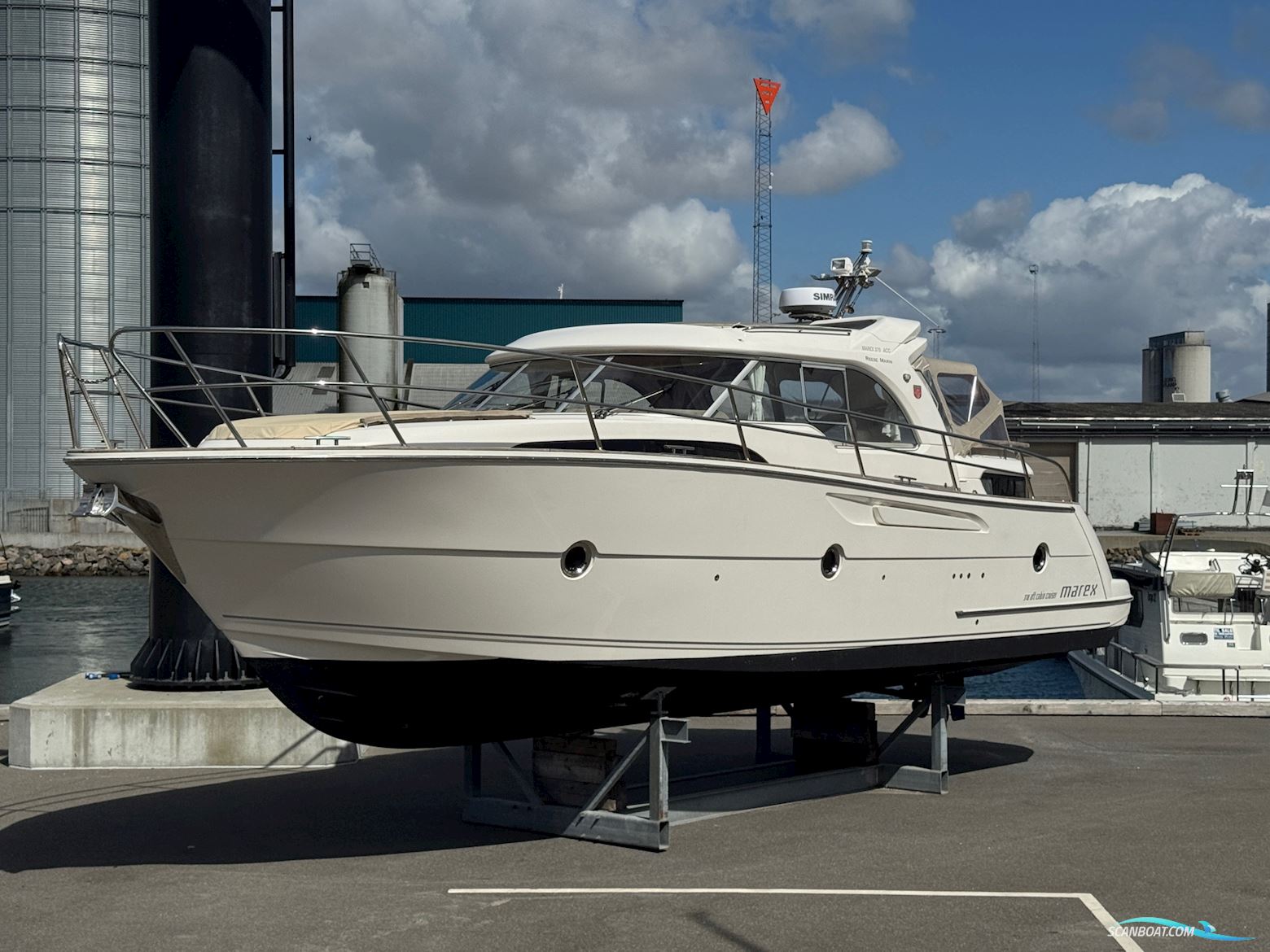 Marex 370 Aft Cabin Cruiser 2010