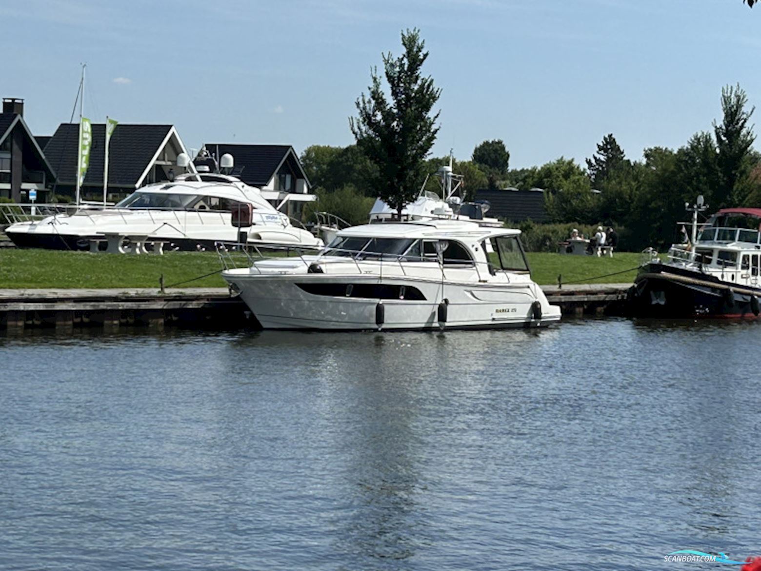 Marex 375 Motorboat 2018, with Volvo Penta D6-435 EVC engine, Germany