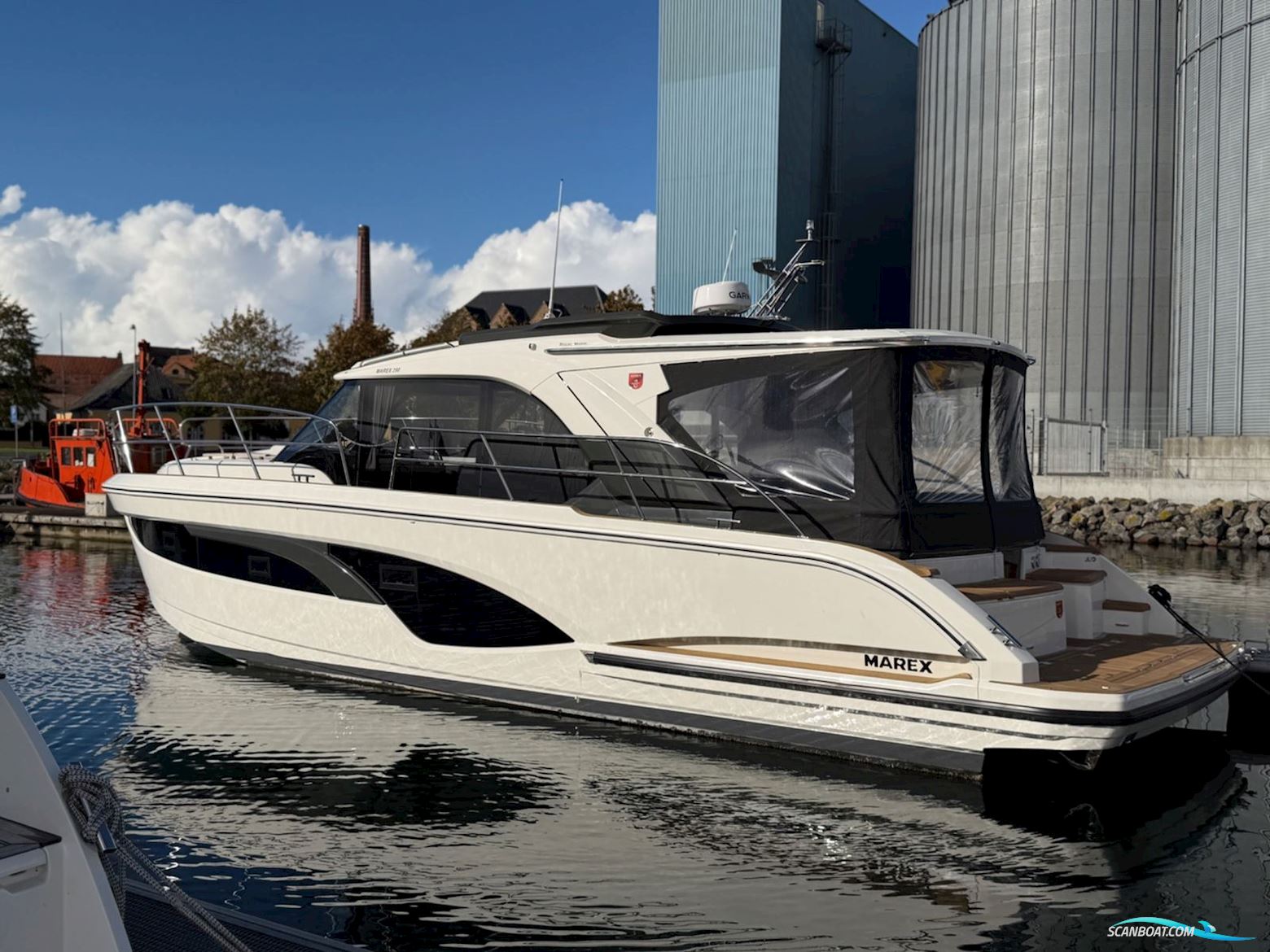 Marex 390