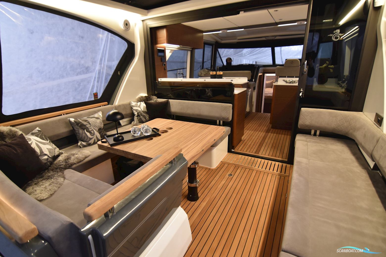 Marex 440 Gourmet Cruiser