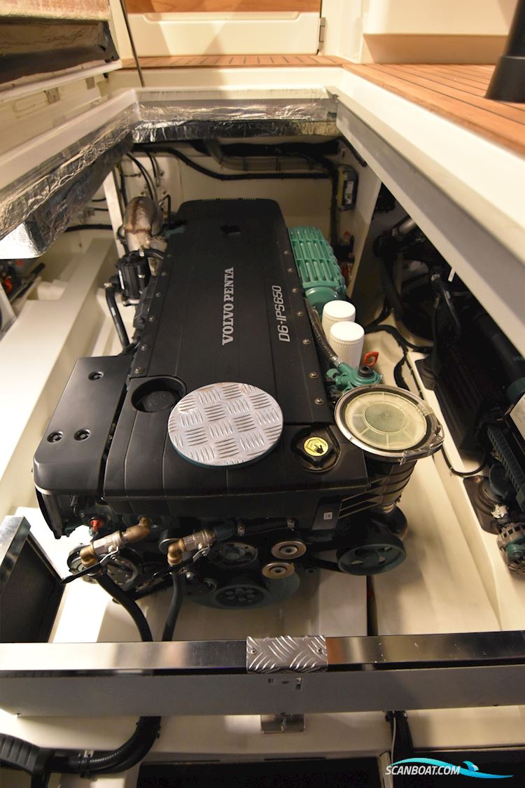 Marex 440 Gourmet Cruiser