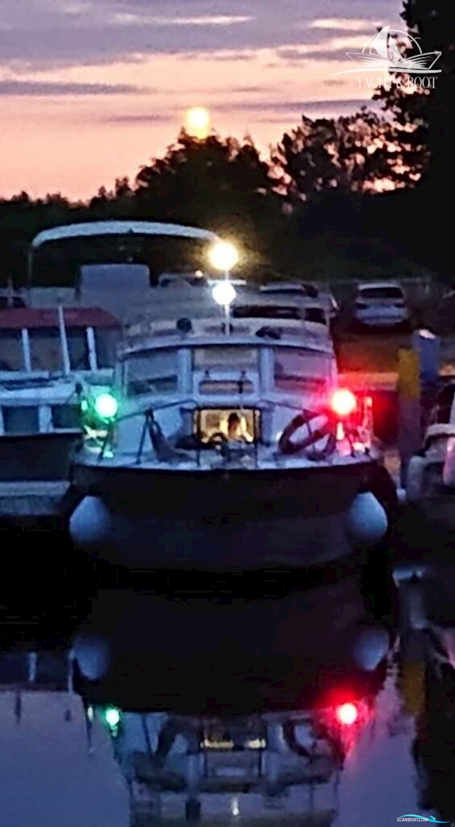 Marieholm Cardinal 28