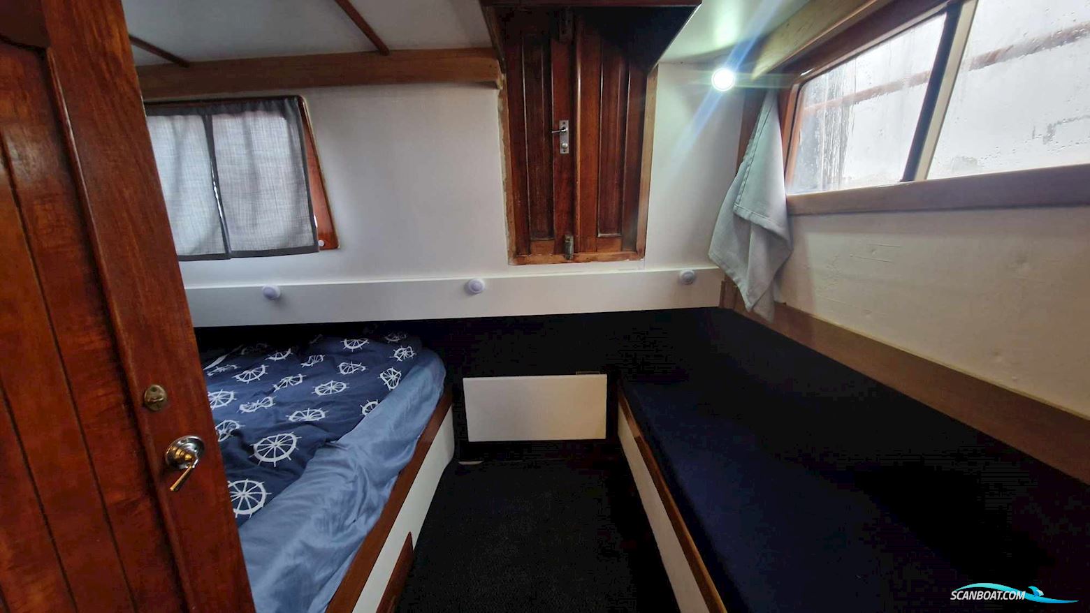 Marine Trader 34 Double Cabin