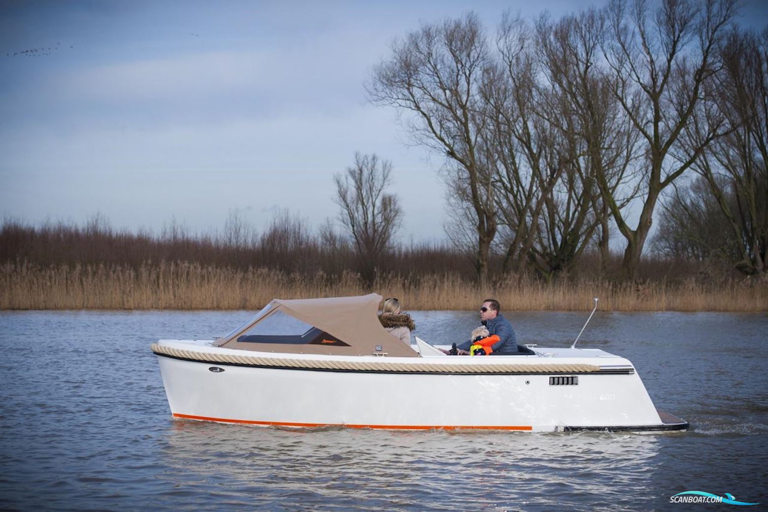 Maxima 600