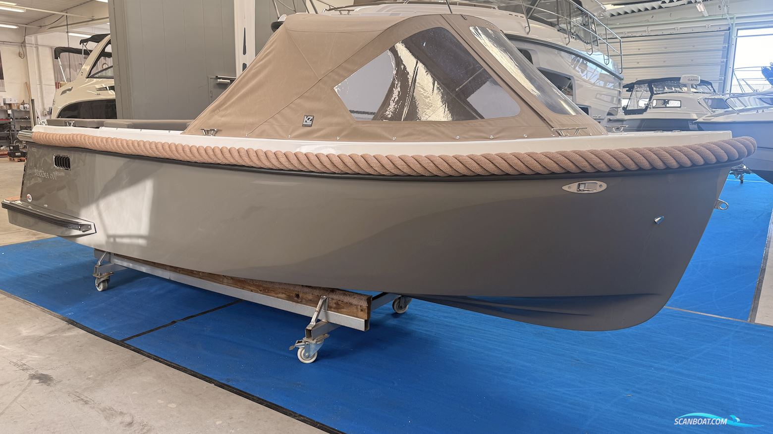 Maxima 600