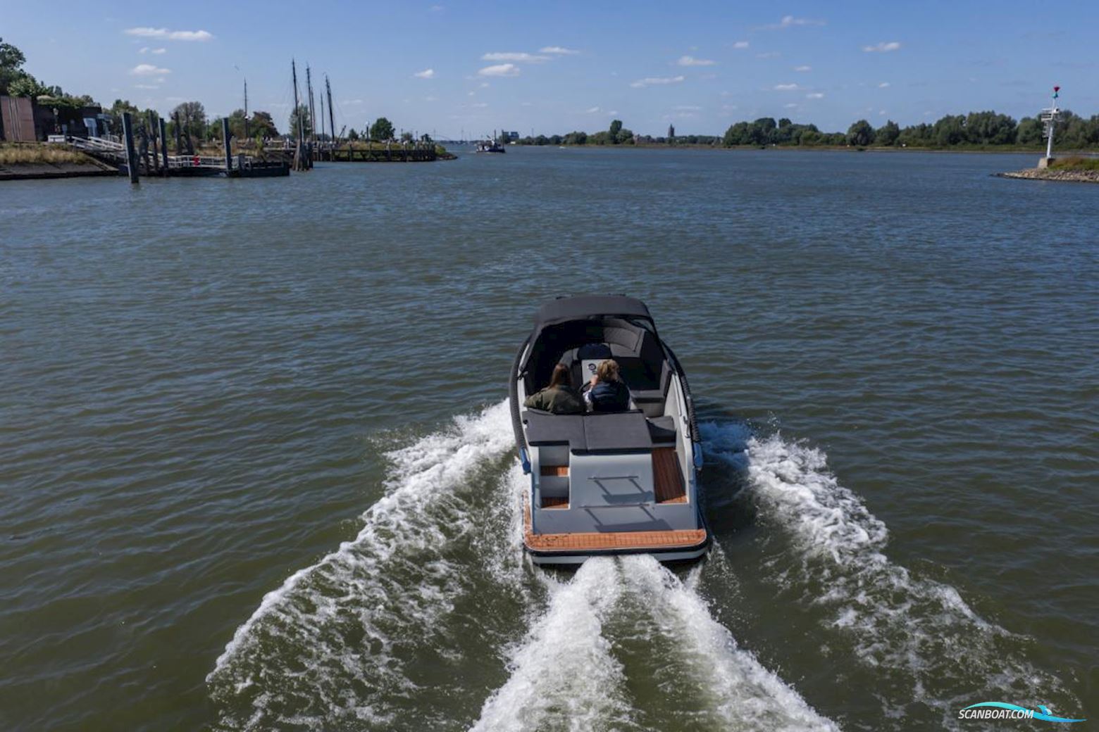 Maxima 600