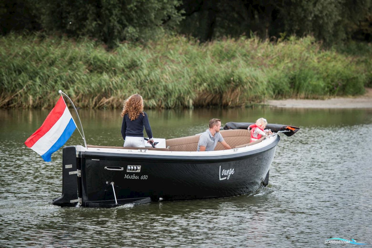 Maxima 650 Lounge