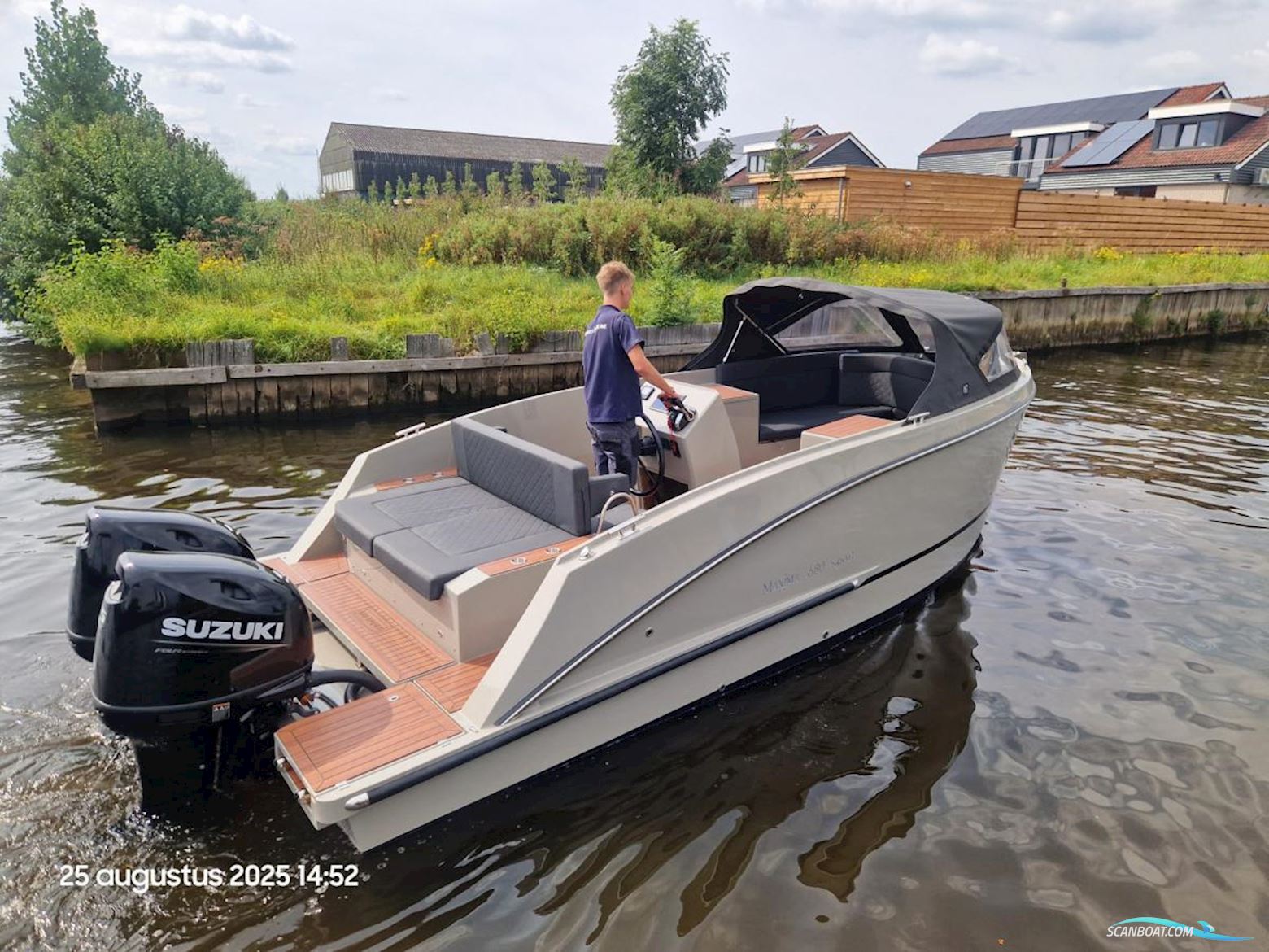 Maxima 680 Sport Lounge