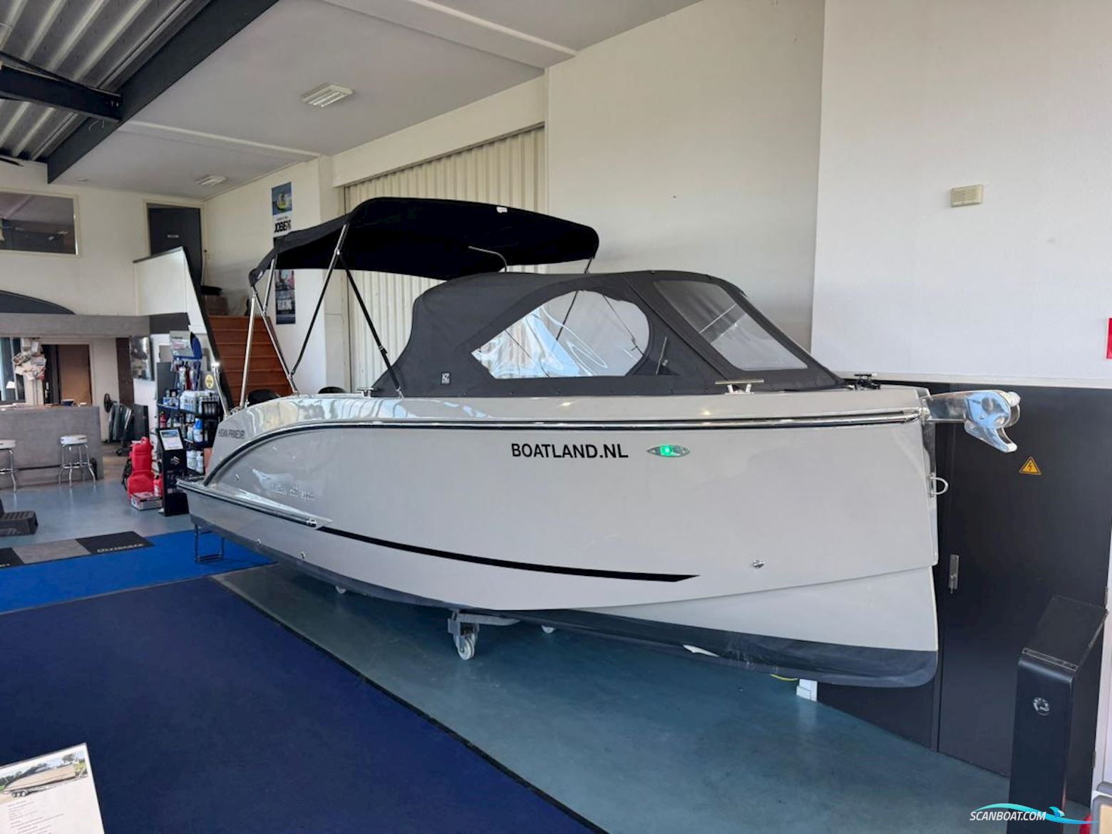 Maxima 680 Sport Lounge