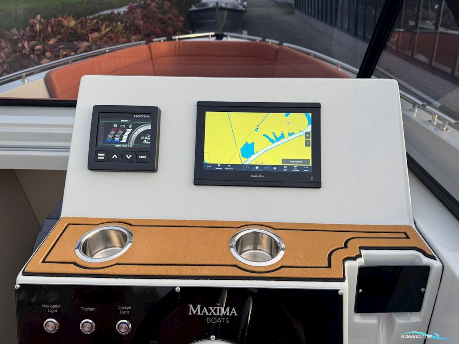 Maxima 700 Sport
