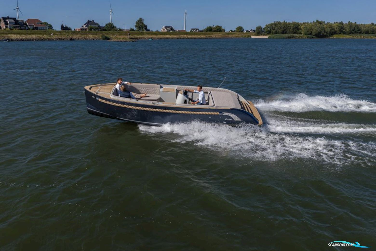 Maxima 760