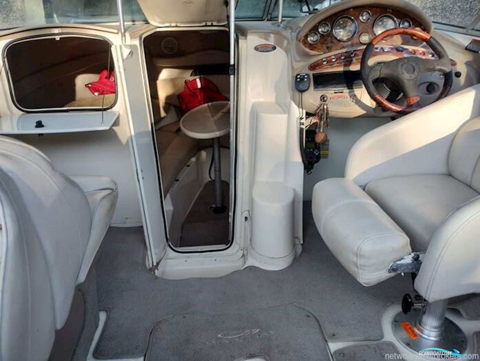 Maxum 2300 SC