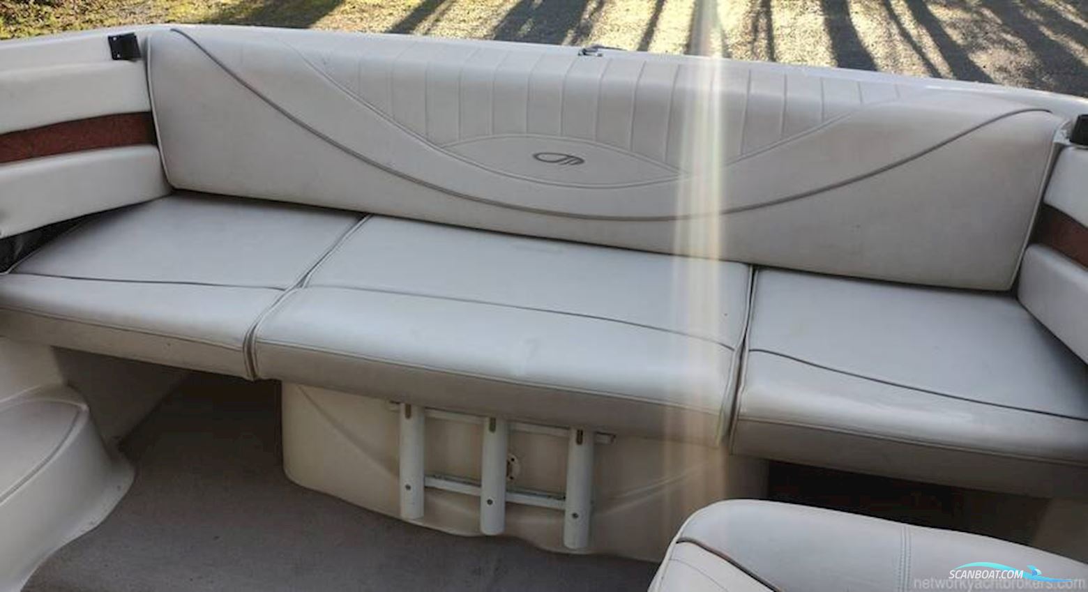 Maxum 2300 SC