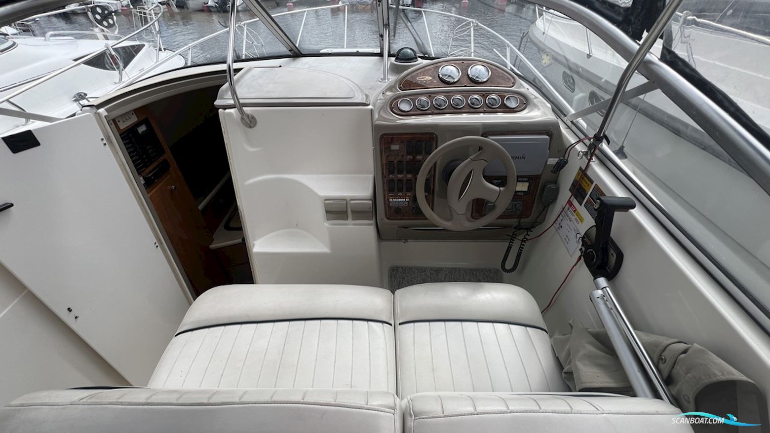 Maxum 2400 SC