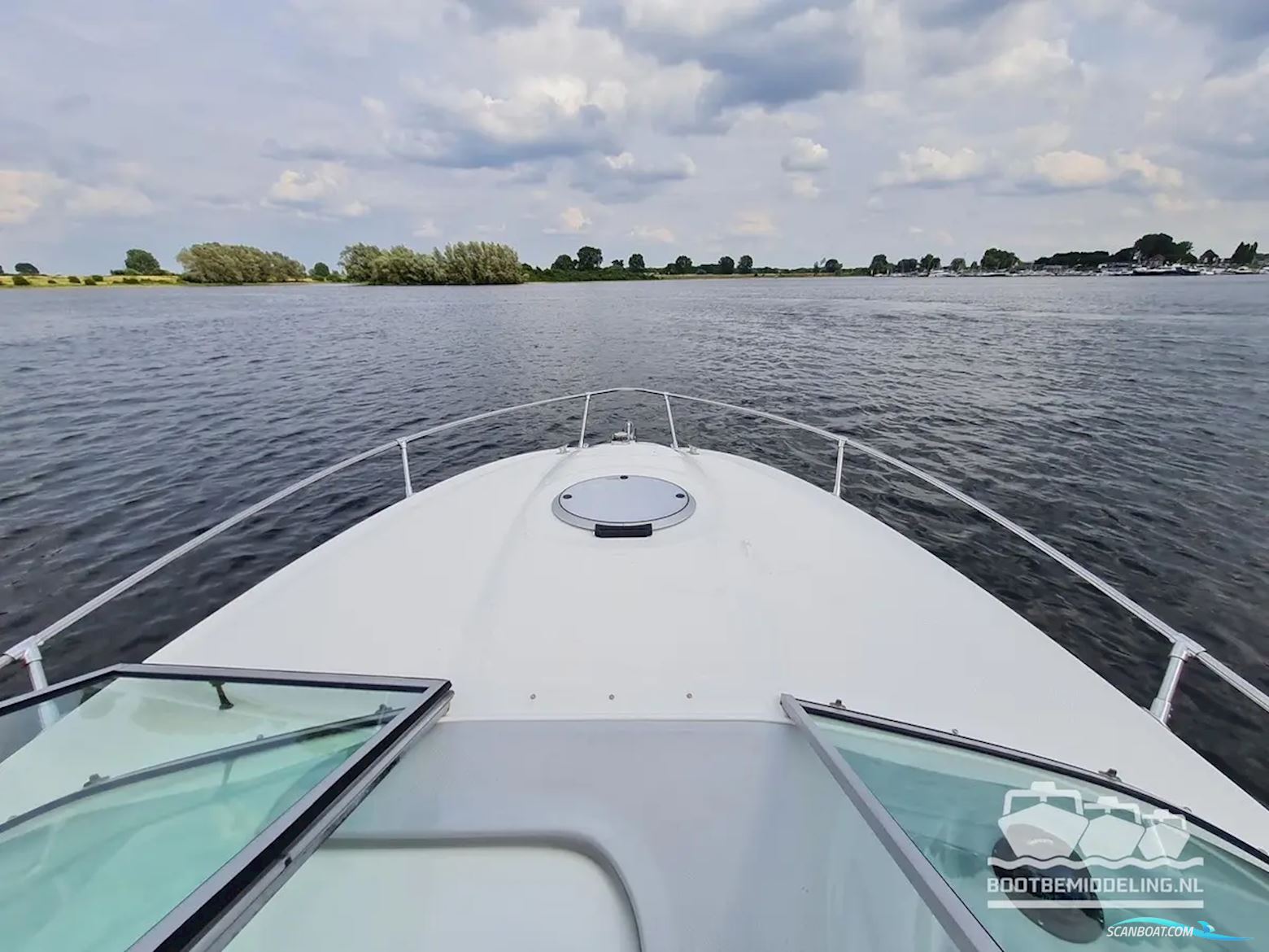 Maxum 2400 SC3, inclusief trailer