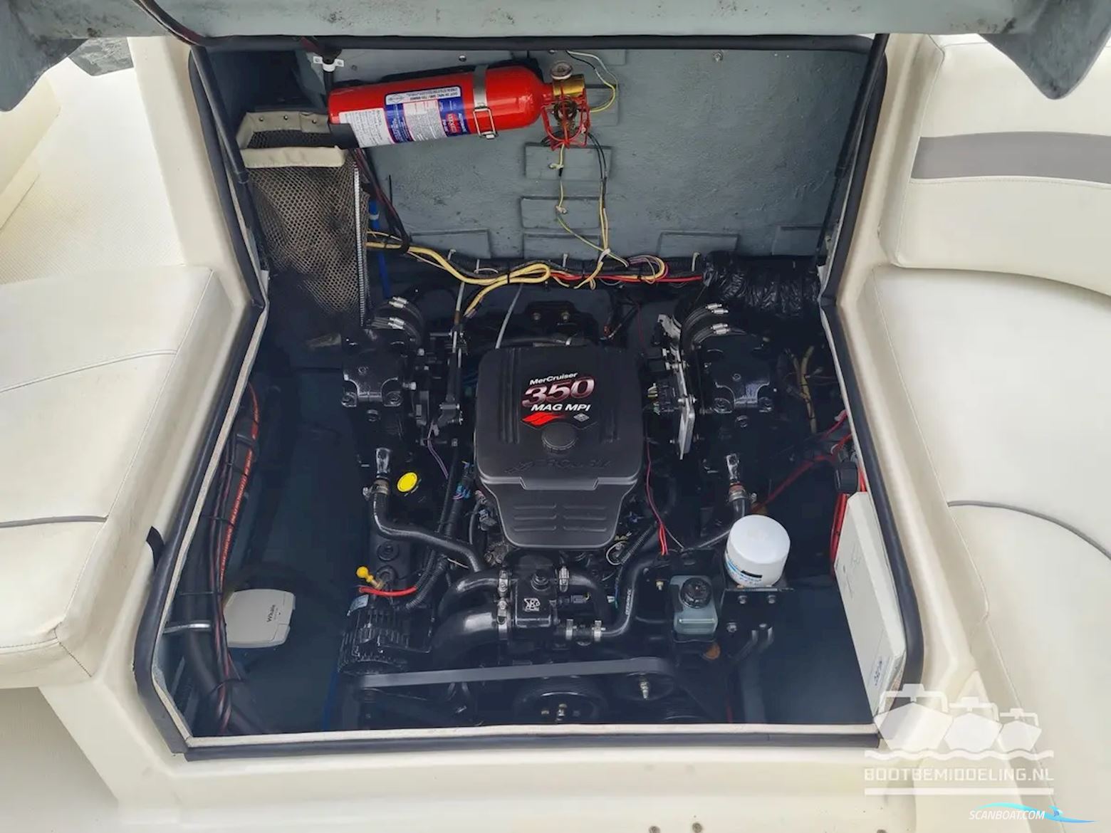 Maxum 2400 SC3, inclusief trailer