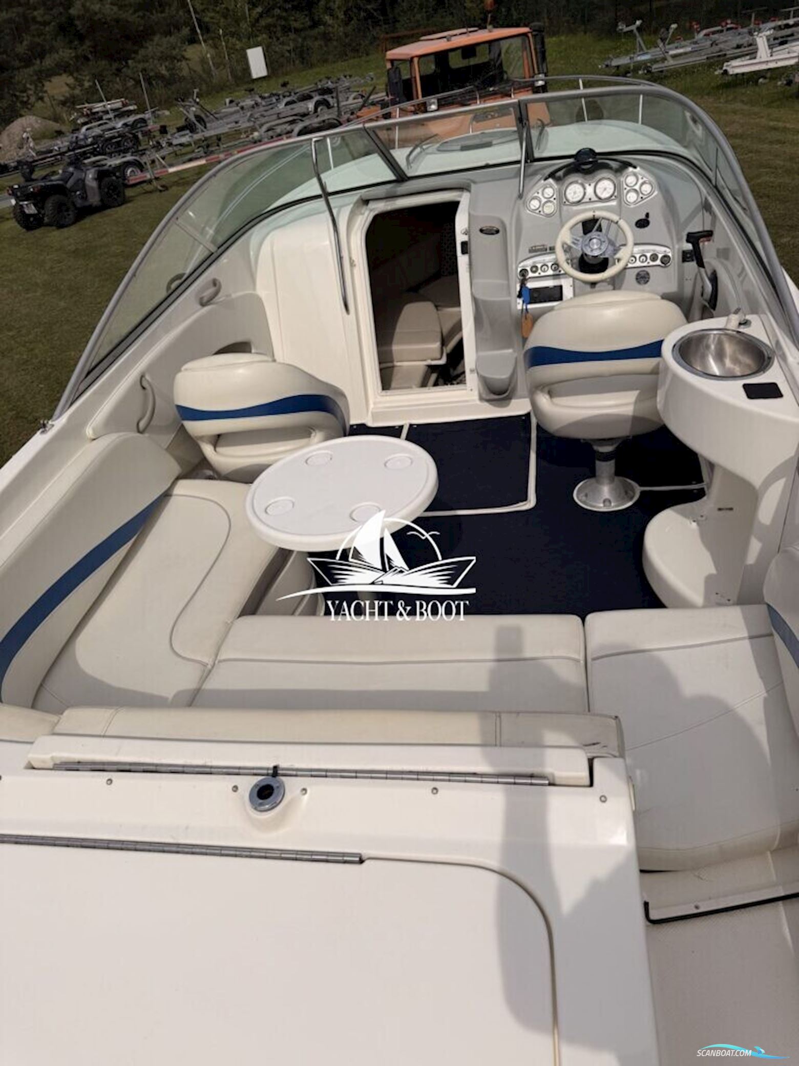 Maxum 2400 SC3