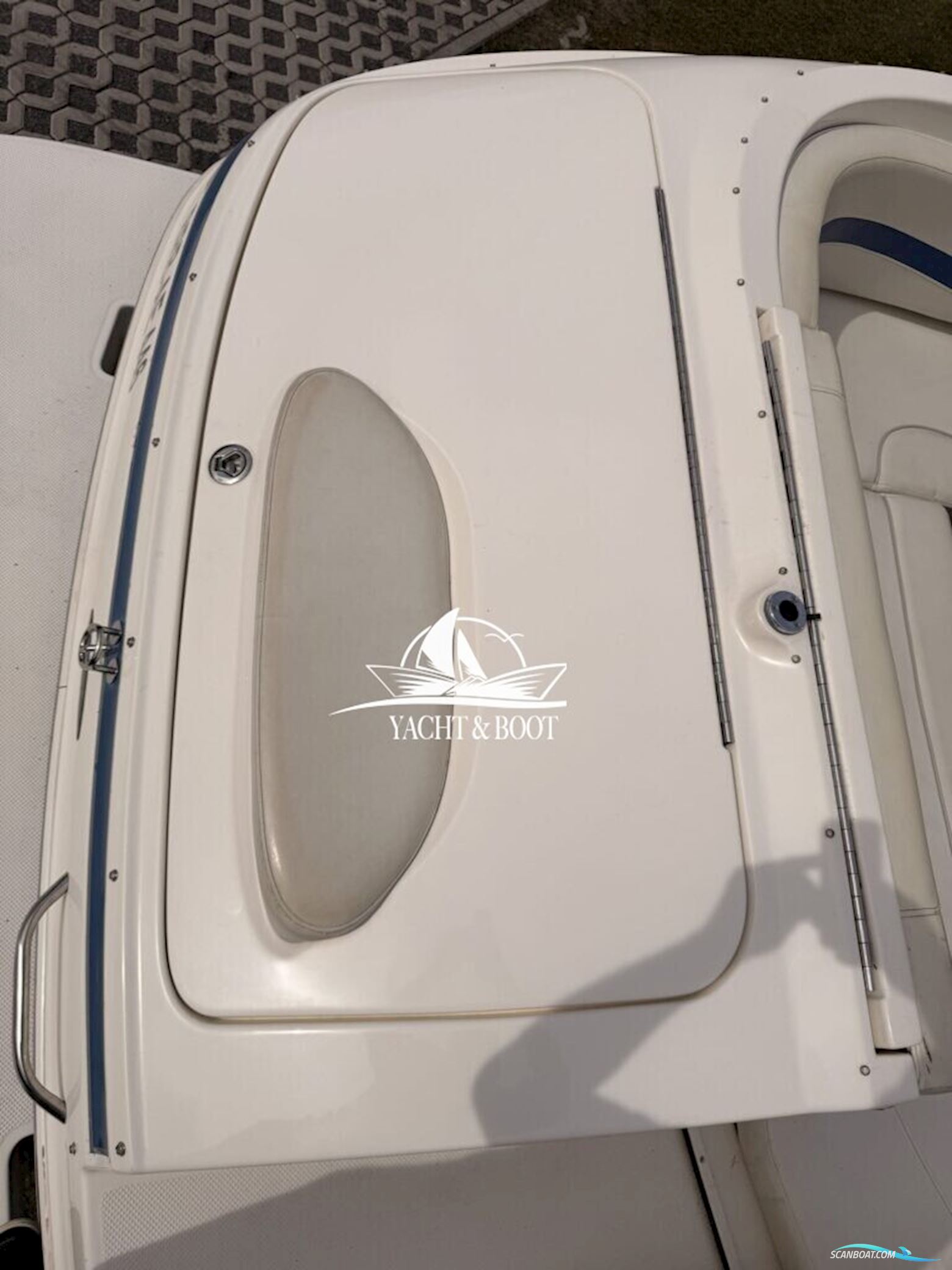 Maxum 2400 SC3