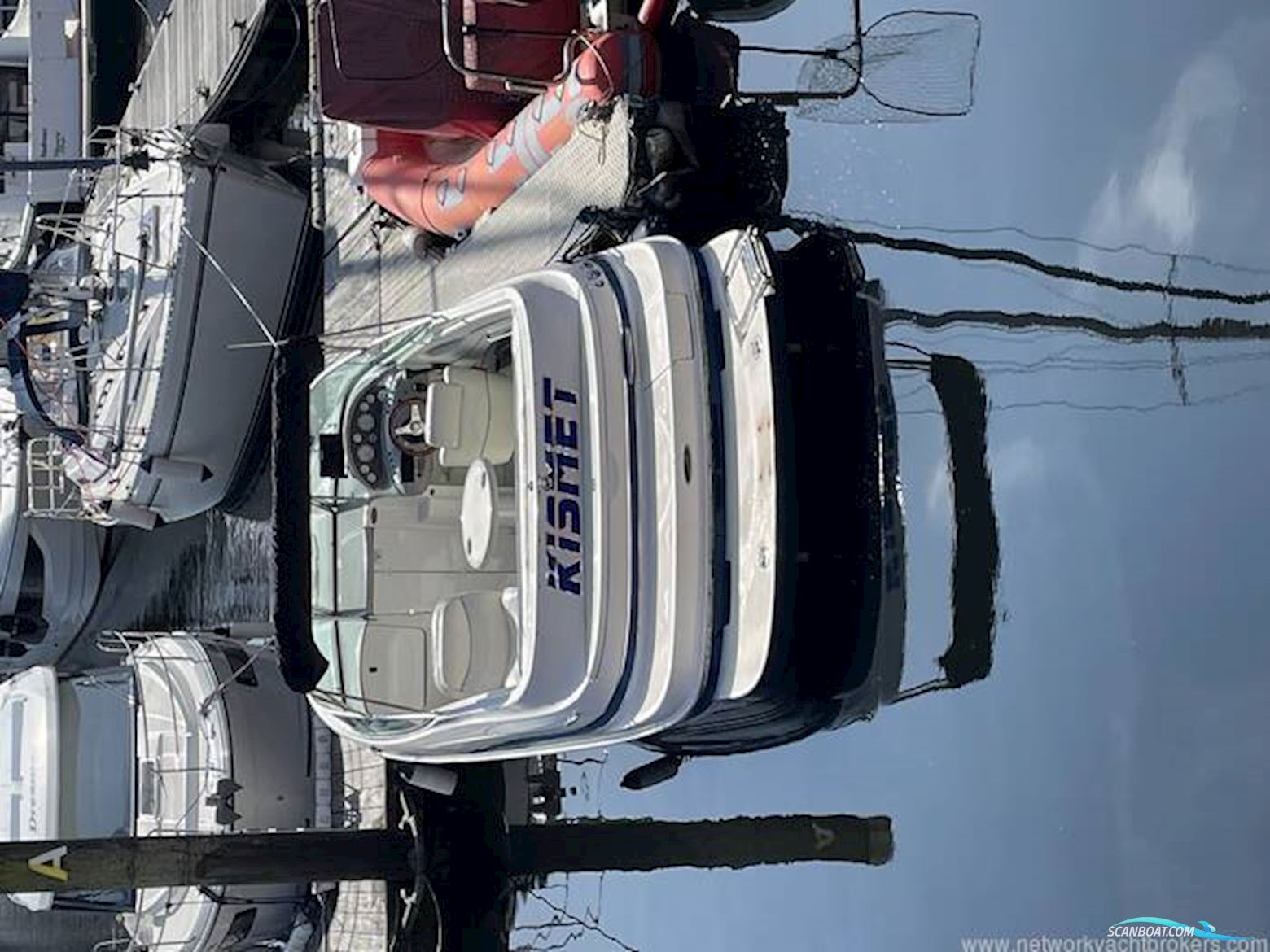 Maxum 2400