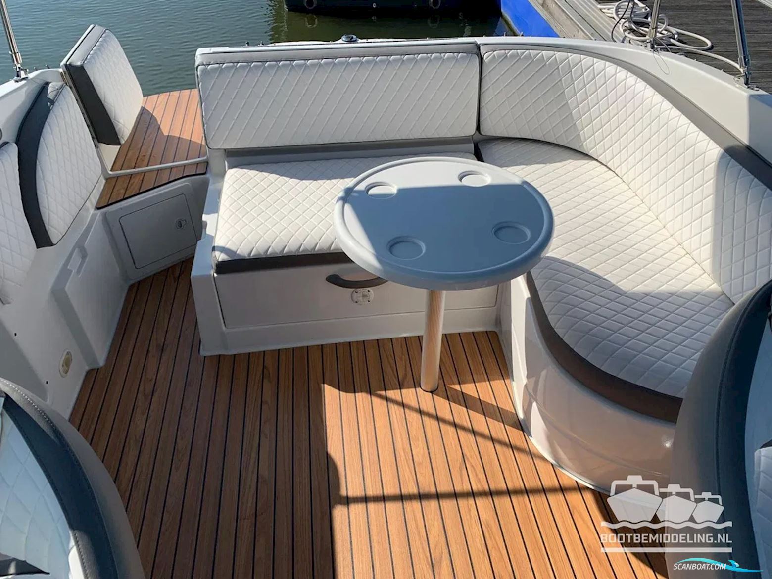 Maxum 2400 SR3 Bowrider