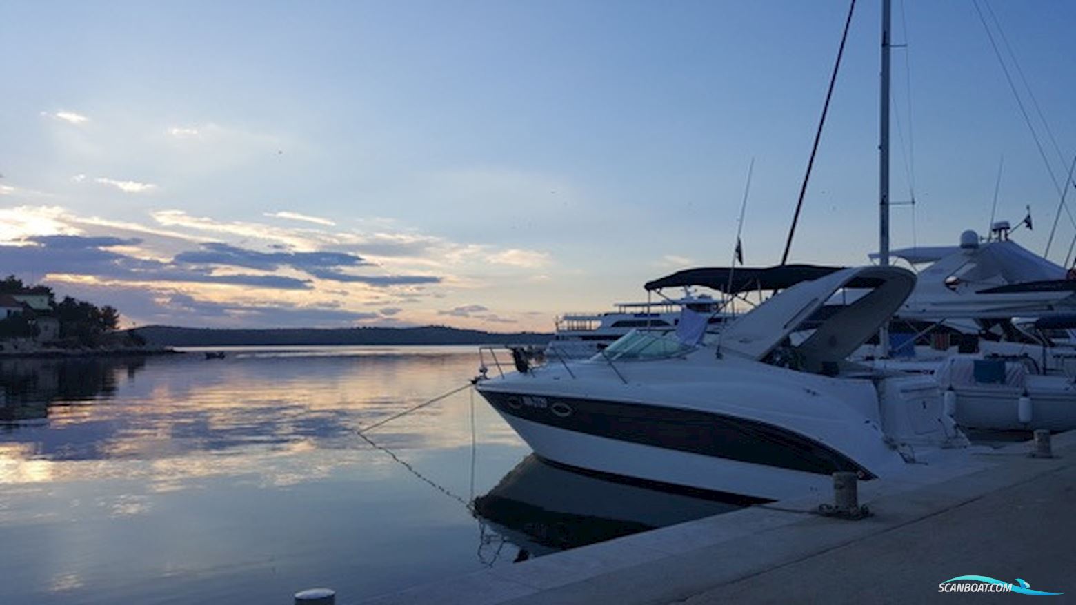 Maxum 270 SC Motorboat 2005, with Mercnruiser 5.7 L engine, Croatia