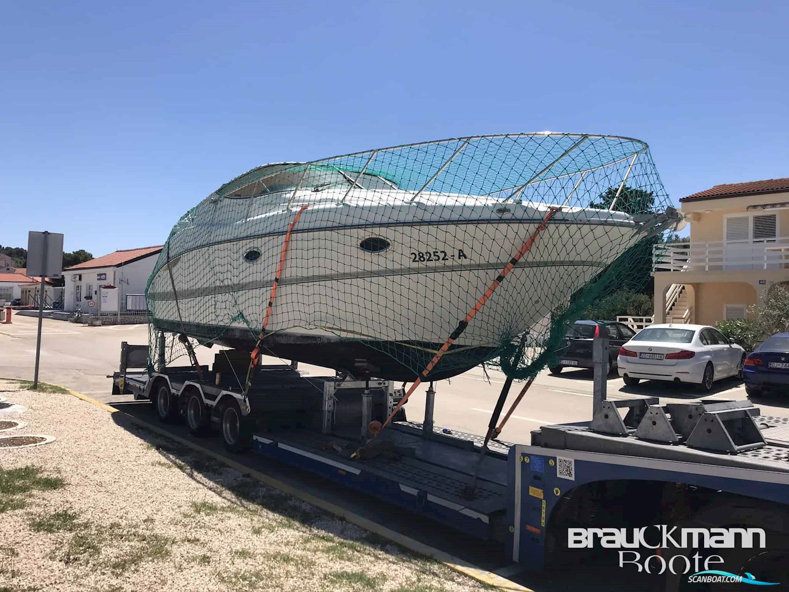 Maxum 2700 Src