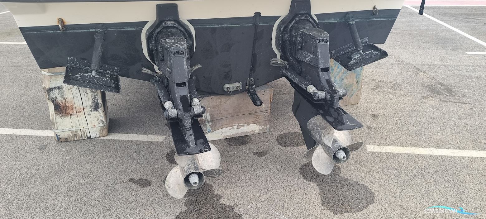 Maxum 2900 Sport Express