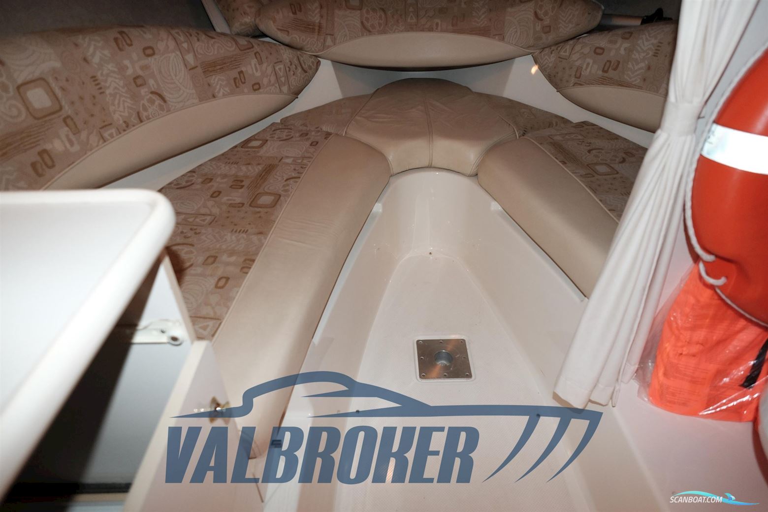 Maxum Marine 2300 SC