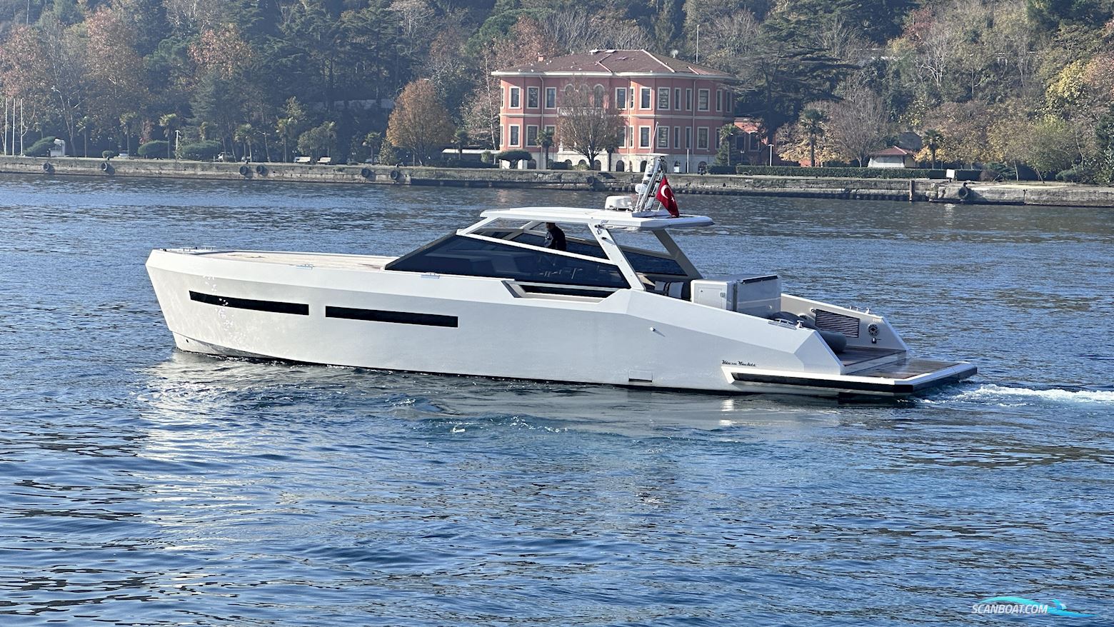 Mazu Yachts 42 WA