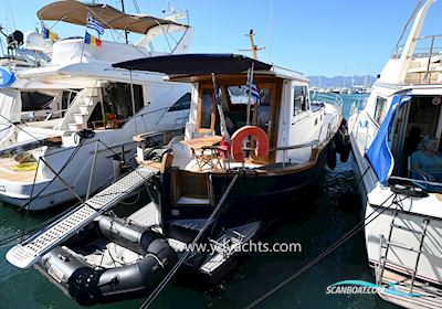 Menorquin 120 Trawler Motorboat 2000, with 2 X Volvo Kamd 44Edc engine, Greece