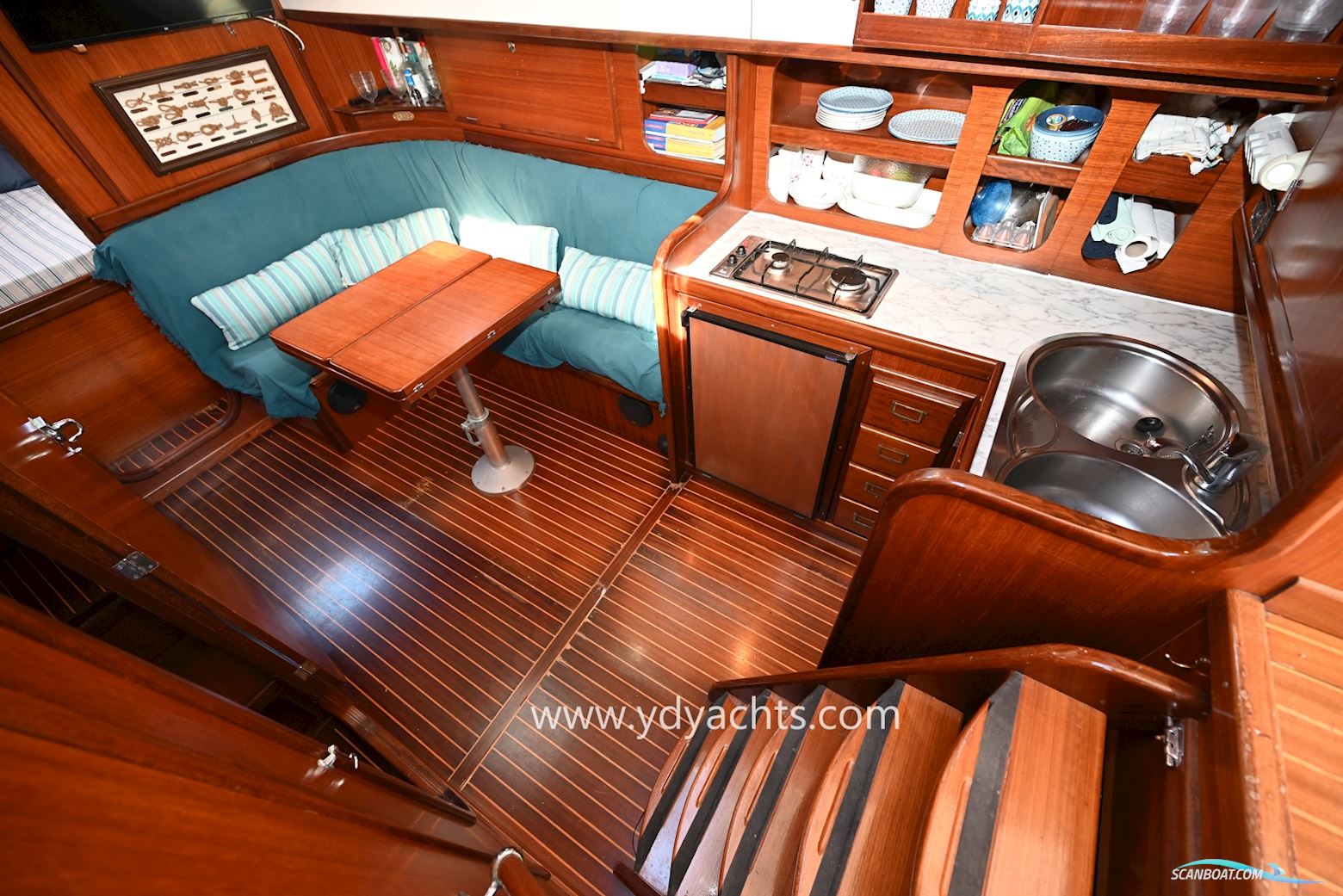 MENORQUIN 120 Trawler