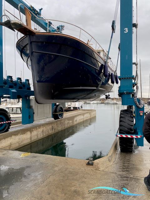 MENORQUIN 120 Trawler