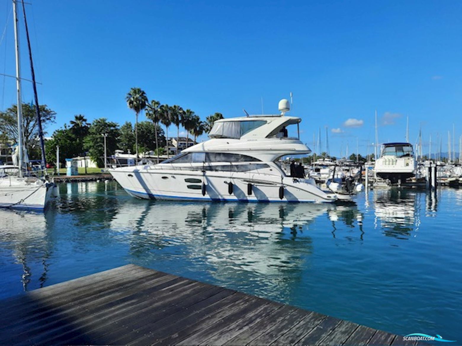 Meridian 441 Motorboat 2008, with Cummins engine, No country info