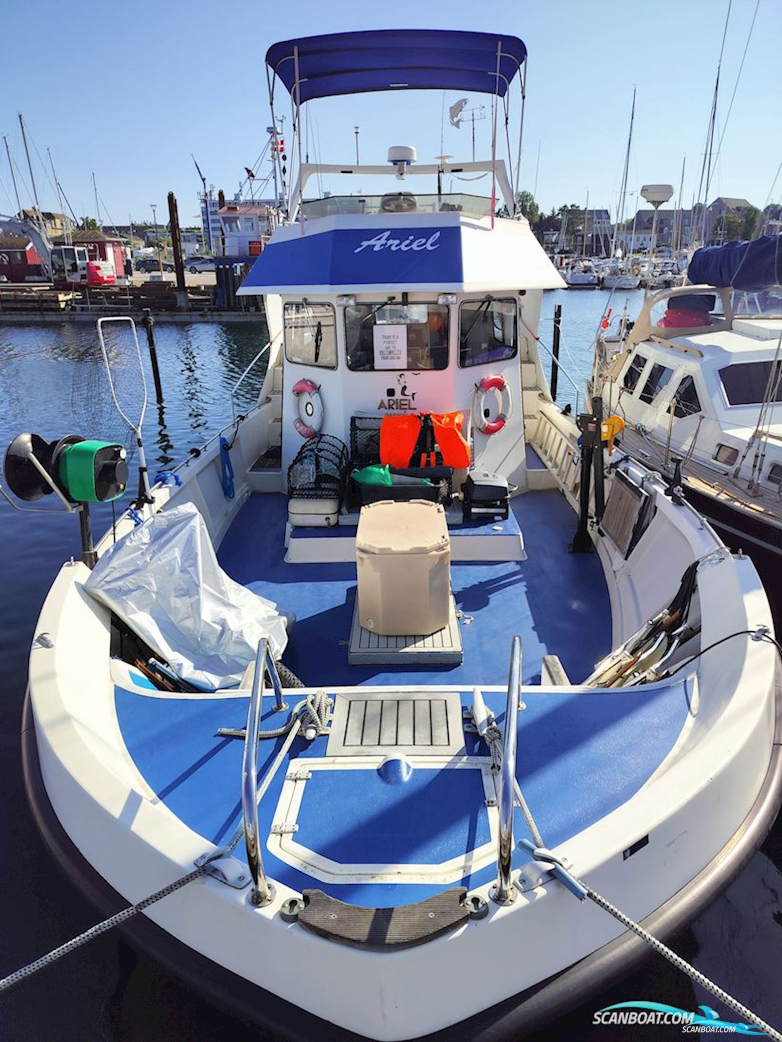 Merivene 1210 Fishmaster Trawler/dykkerbåd. NEDSAT