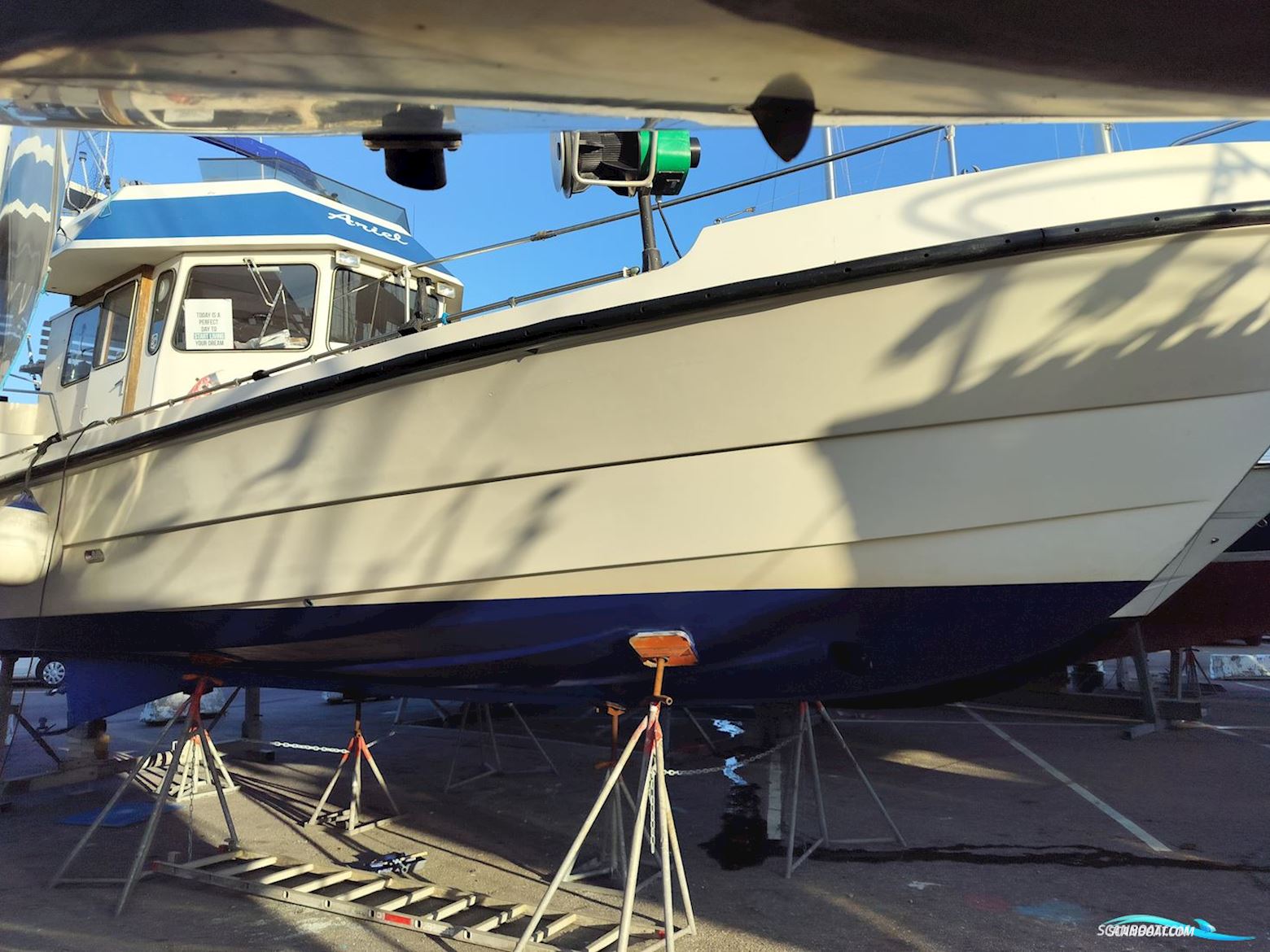 Merivene 1210 Fishmaster Trawler/Dykkerbåd. Nu Nedsat Yderligere Med Ialt 100.000