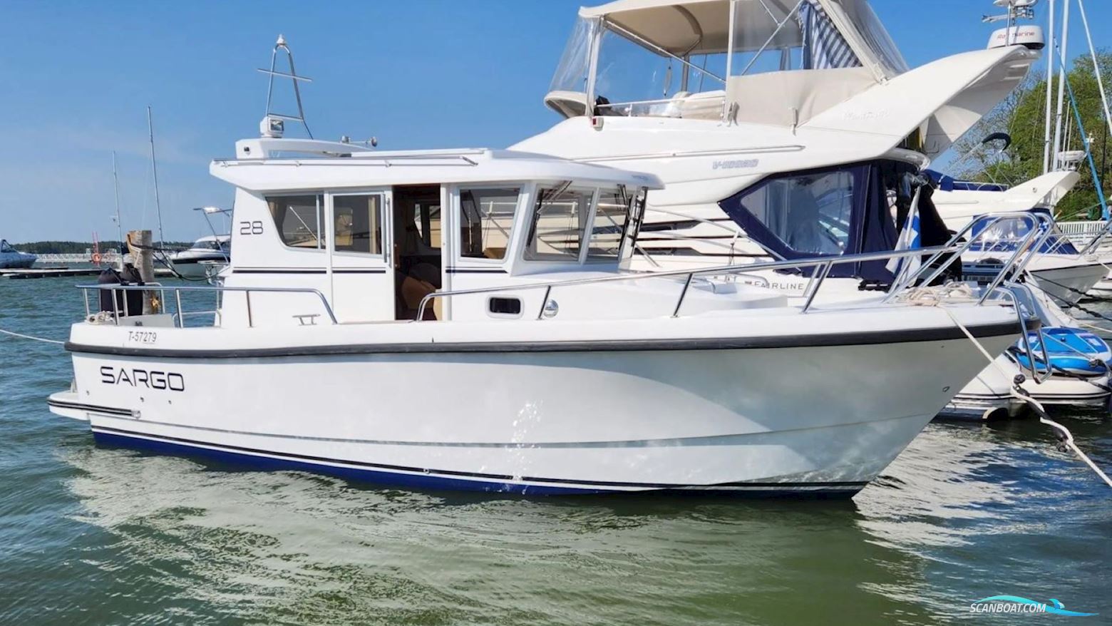 Minor 28 Offshore Motorboat 2011, with Volvo Penta D6-330 engine, Finland