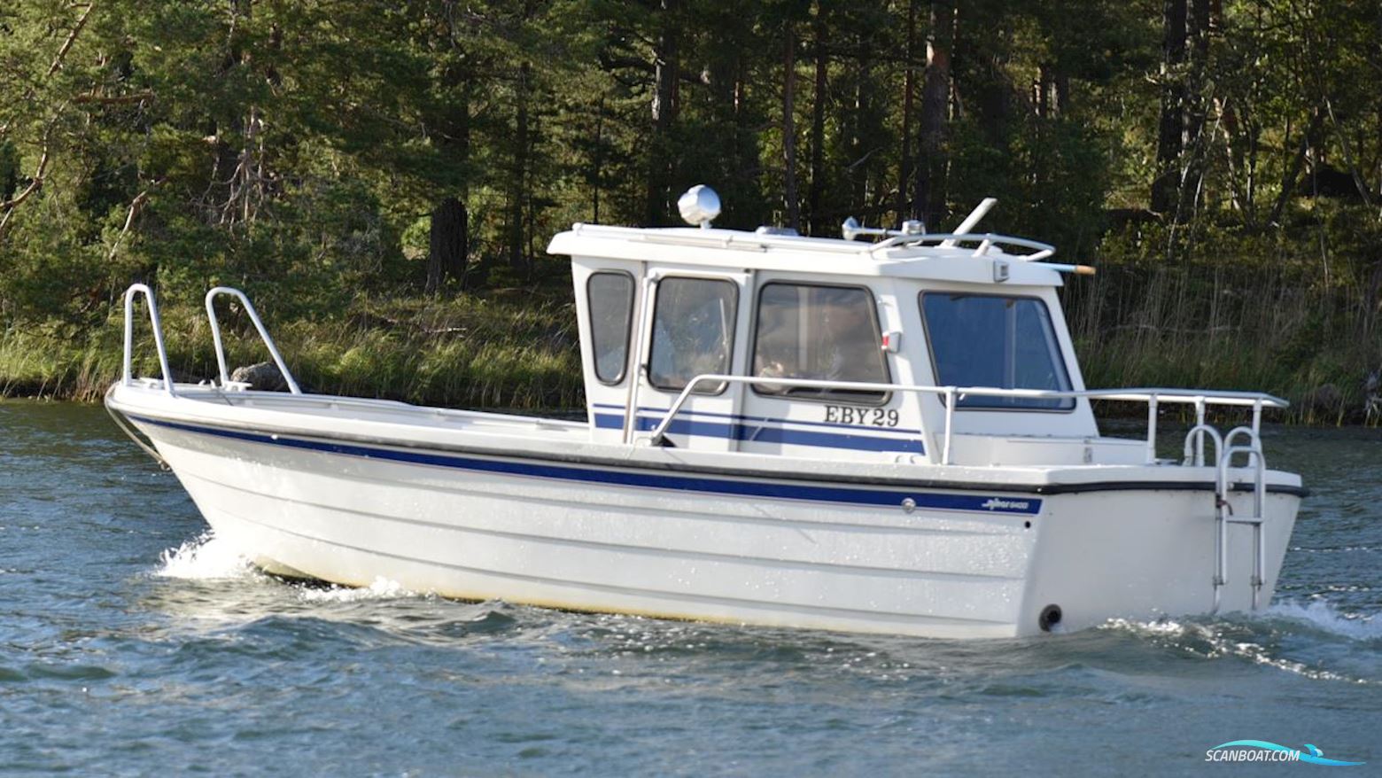 Minor 6400 WALK ROUND CABIN Motorboat 2002, with Yanmar  engine, Sweden
