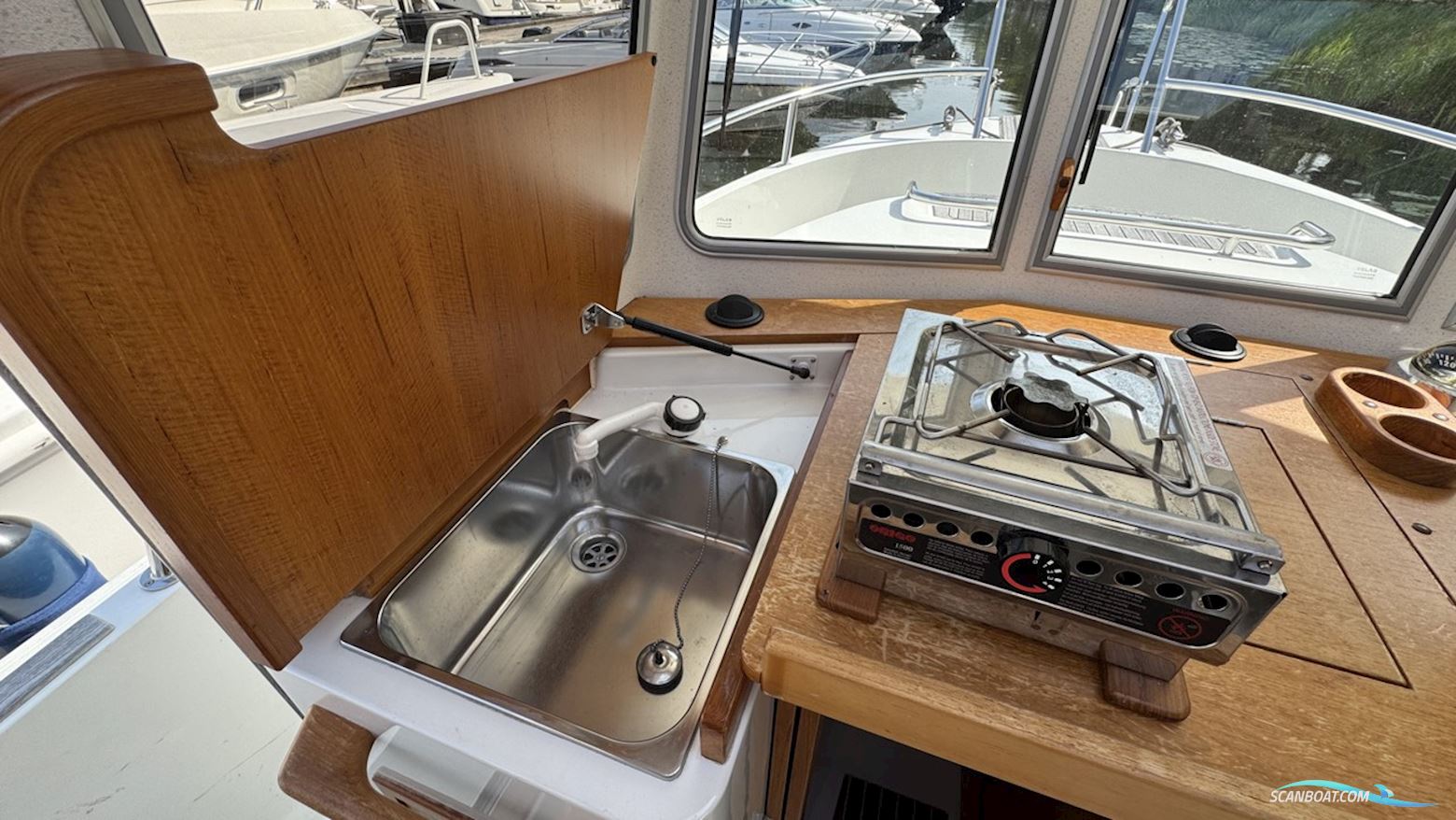 Minor Offshore 25
