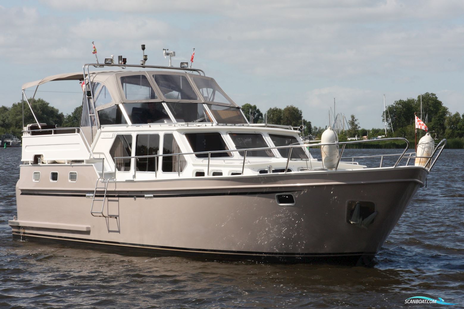 Mms/De Breeuwer Mms Alert-Prestige 12.85 AK Motorboat 1993, with Cummins engine, The Netherlands