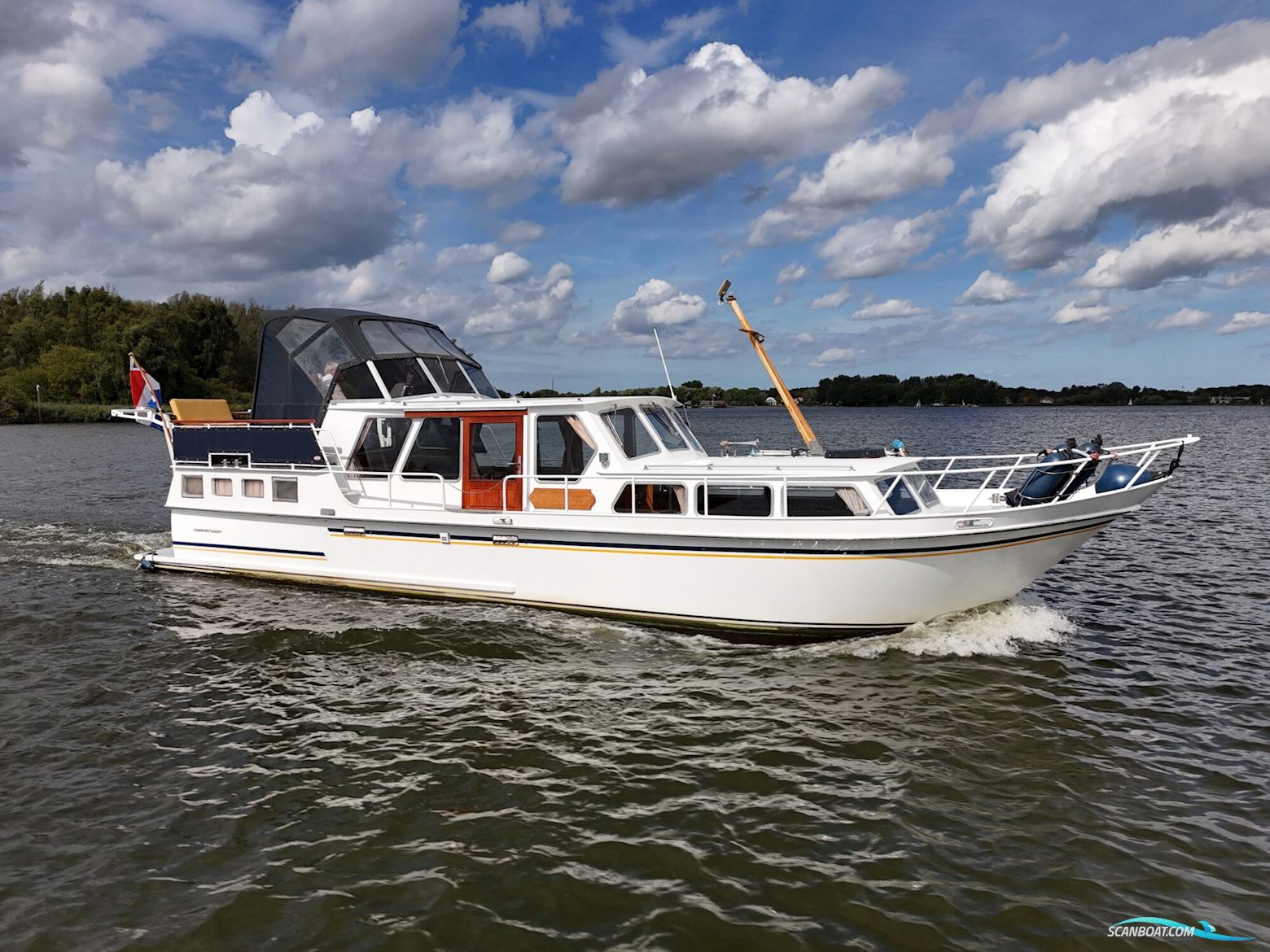 Molenkruiser 12.00 AK Cabrio Motorboat 1982, with Mitsubishi engine, The Netherlands