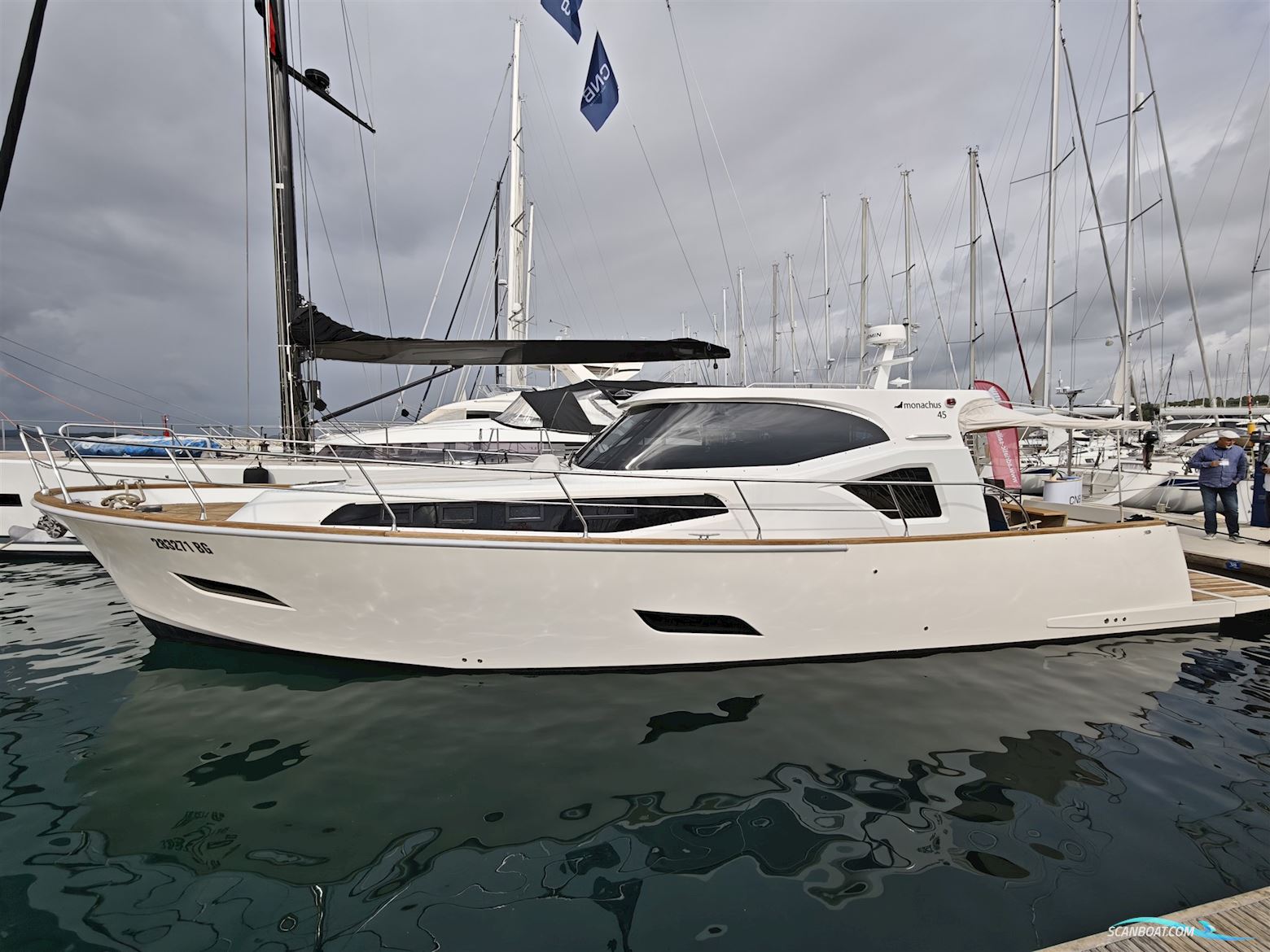 Monachus Yachts Monachus 47 RC