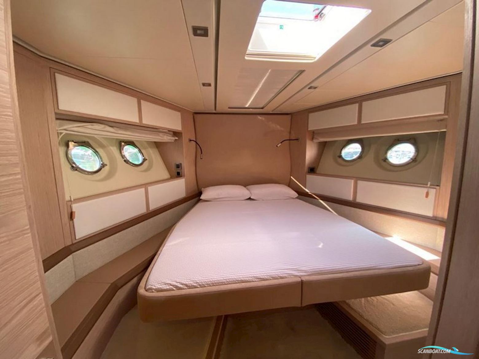 Monte Carlo Yachts 6