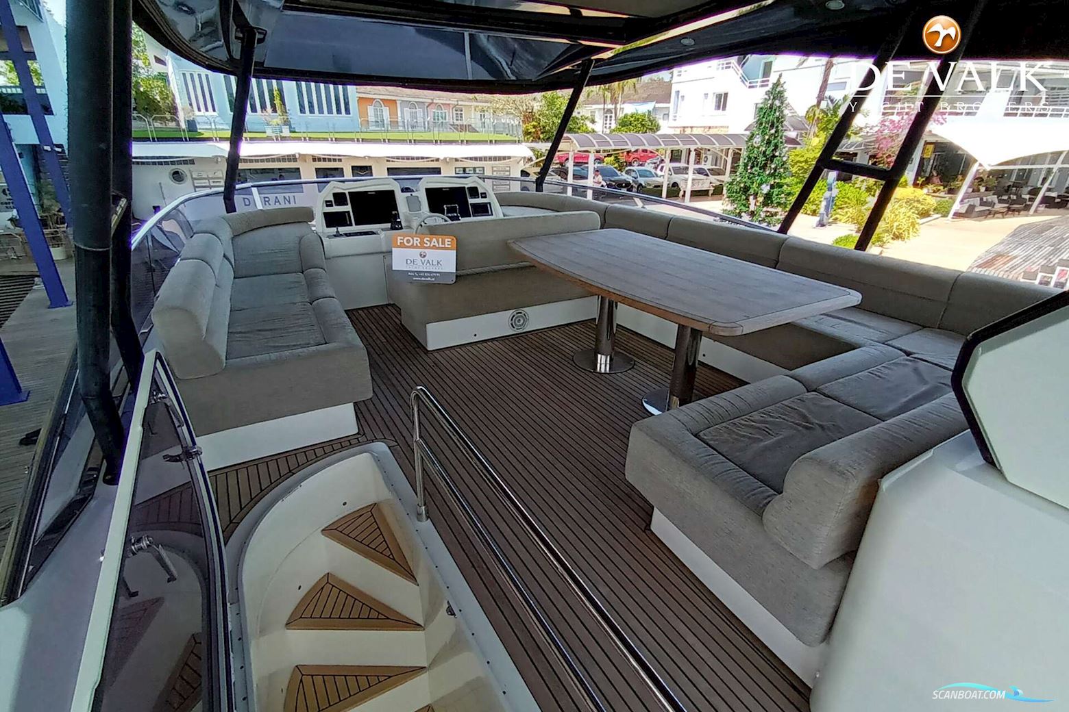 Monte Carlo Yachts MCY 70