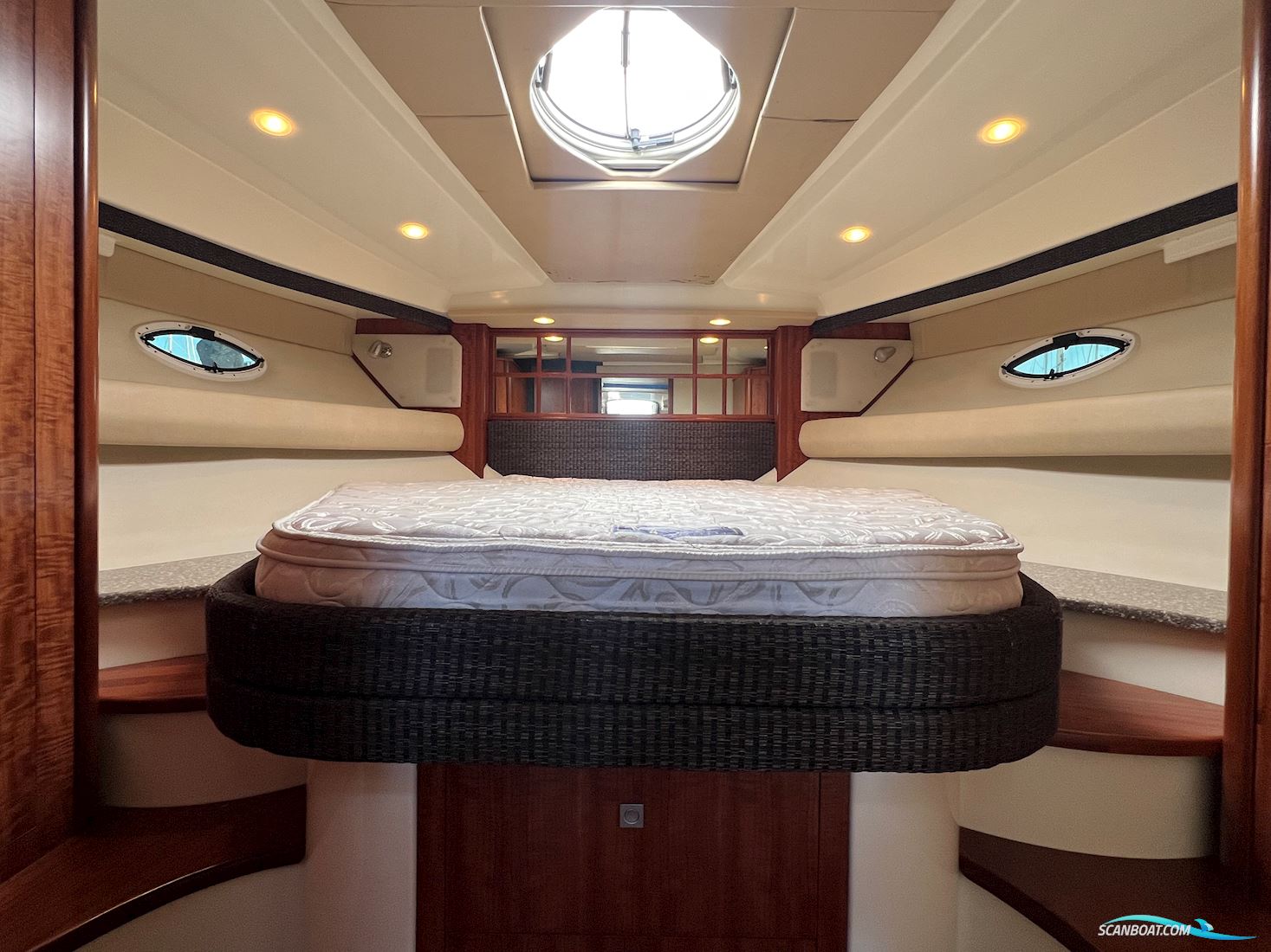 Monterery 415 Sport Yacht